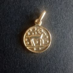9CT gold zodiac Aries charm pendant