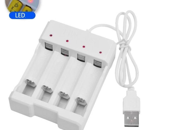 USB Output Battery Charger For AA / AAA Battery Universal Rechargeable Battery Quick Charge Adapter