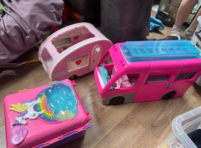 barbie toys and polly pocket