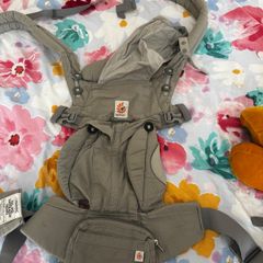 Ergobaby 360 baby carrier