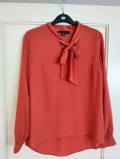 women's pussybow blouse