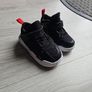 Infant boys Jordan trainers Image 2