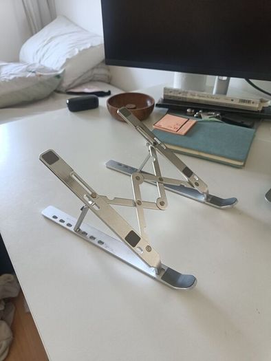 Collapsible Laptop Stand