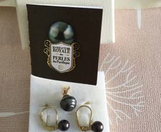 New Black pearls of the Pacific