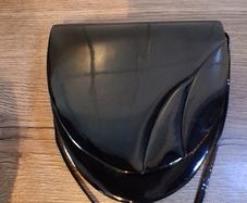 Vintage 80s Black Patent Evening Bag  Sculpted shell or leaf design Made in Hong Kong