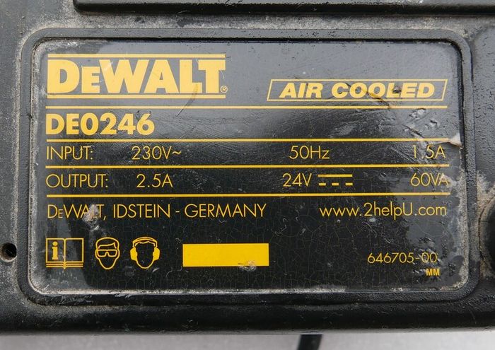 Genuine DeWalt / 24V Battery Charger DE0246 DE0245 N02