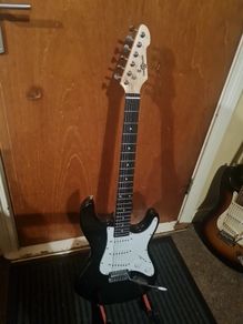 gear 4 music strat