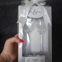 Mr & Mrs Wedding Gift Flutes