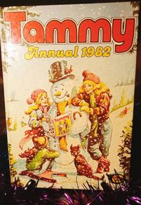 1982. Christmas Tammy Annual 1982. Unclipped. Fleetway /IPC Magazine's 1982