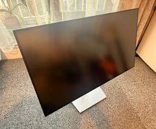 Dell UltraSharp U2724D