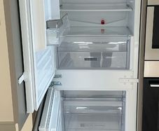 Whirlpool Built-In Fridge Freezer Brand-new