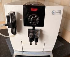Jura Impressa J9 coffee machine