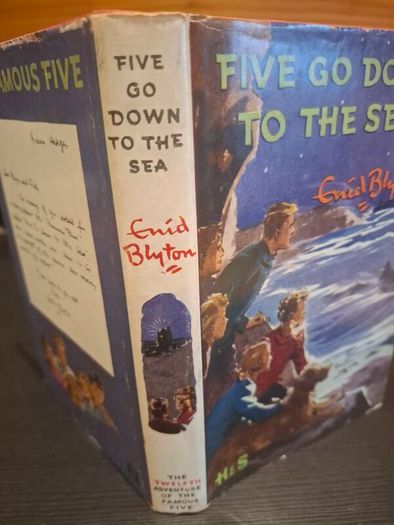Famous Five hardback