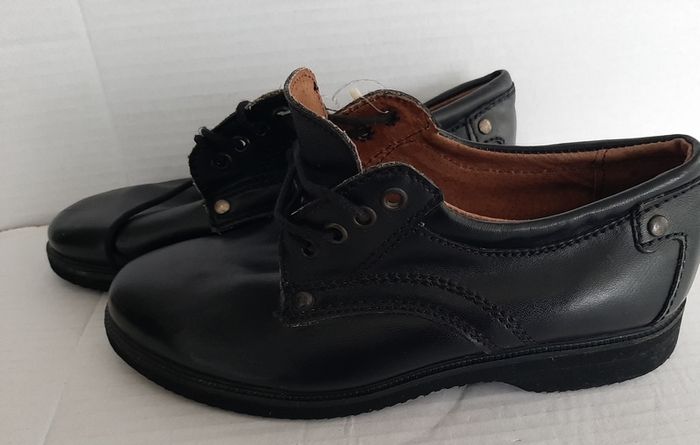 New leather shoes