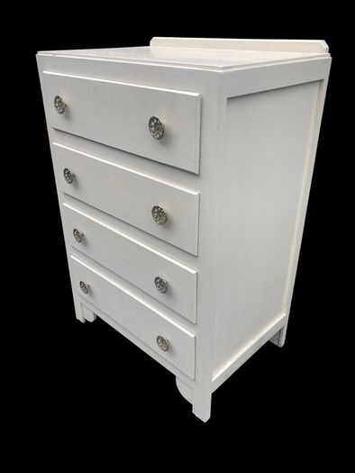 Vintage Chest of Drawers