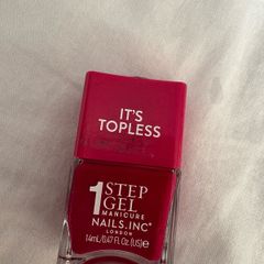 It's topless manicure nails - nail polish KYLIE
