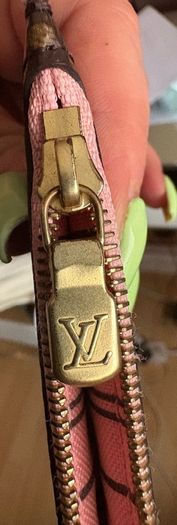 Louis Vuitton pochette