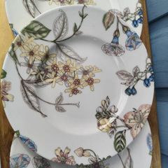 3 x Johnson Bros Chloe plates