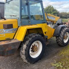 Matbro 250 loader
