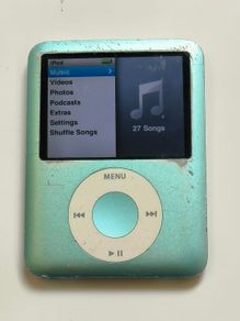 Apple iPod Nano 3rd Gen A1236 8GB/ Used