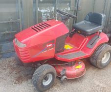 ride on lawnmowers