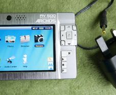 Archos AV500 AV 500 30 GB Multimedia Player and DVR , works well