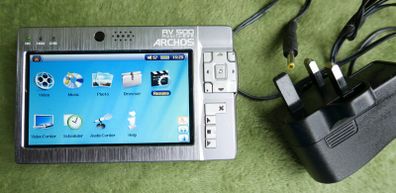 Archos AV500 AV 500 30 GB Multimedia Player and DVR , works well