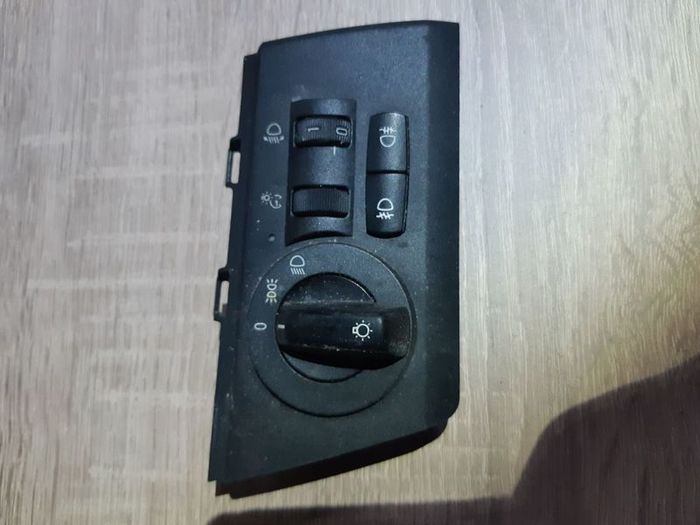 Bmw X3 2004 E83 Headlight Switch - 6990191