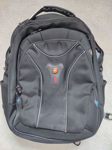 WENGER Carbon 17" Laptop Backpack - Black