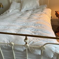 King Size bed and matress