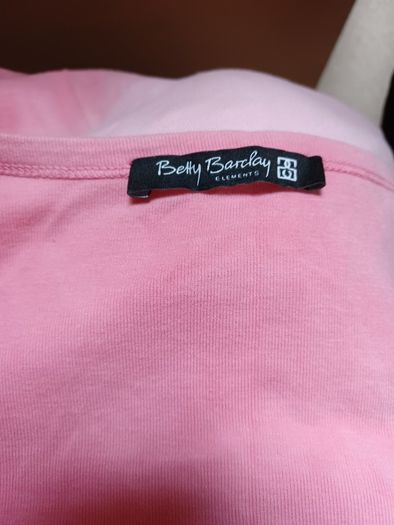 top Betty Bartley twinset