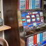Vintage Slot Machine Image 3