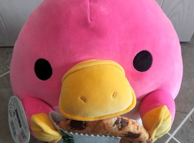 ZURU Snackles Series 2 Whitney the Platypus plush