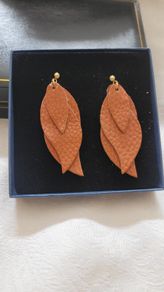 leather earrings