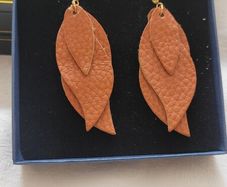 leather earrings