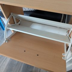 Shoe cabinet