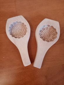 Pair of Gingerbread Moulds
