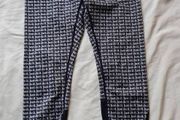 Nike 3/4 racer crop just do it tights Size small black/white In excellent condition