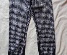 Nike 3/4 racer crop just do it tights Size small black/white In excellent condition