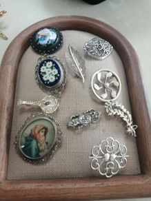 Vintage and antique silver brooches
