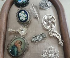 Vintage and antique silver brooches