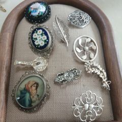 Vintage and antique silver brooches