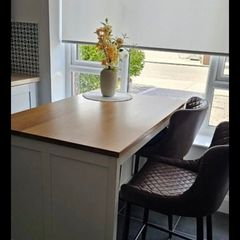 Kitchen island and 2 chairs