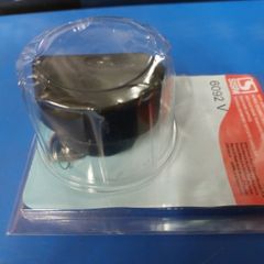 Locking petrol cap