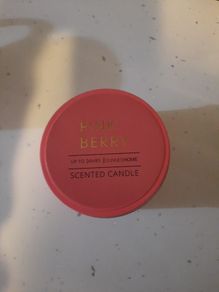 pink berry scented candle