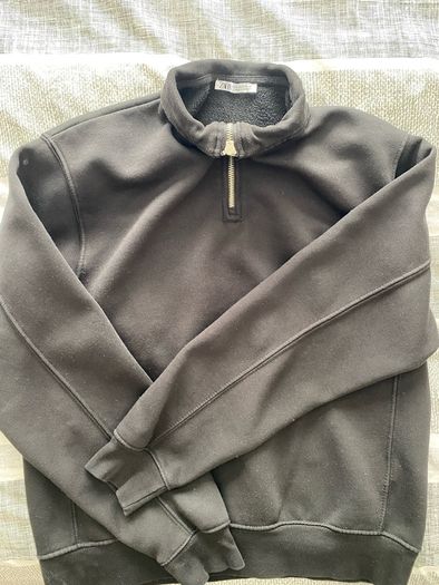 Zara 1/4 zip black sweatshirt