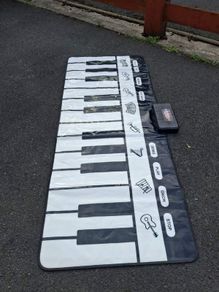 Floor keaboard for todlers