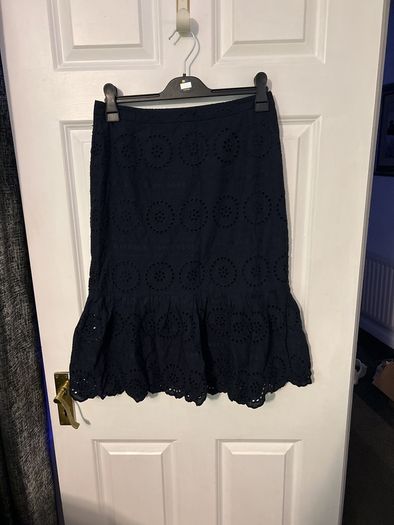 navy skirt