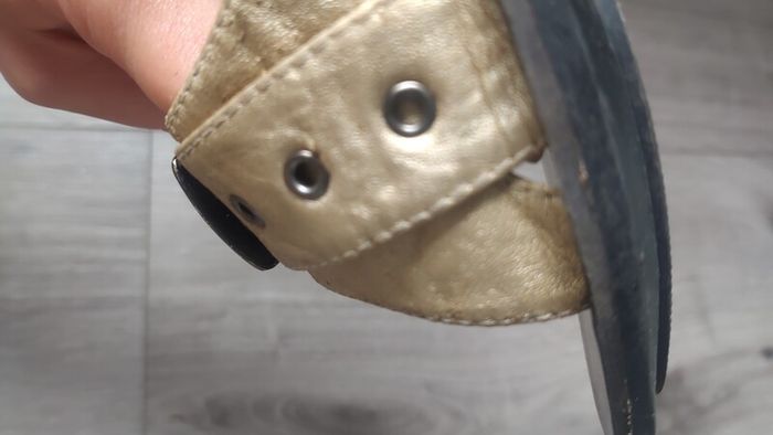 Genuine leather sandals with rhinestones size 35