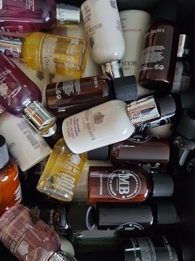 Molton Brown mid sized bottles 50ml each. 4 bottles for 10e